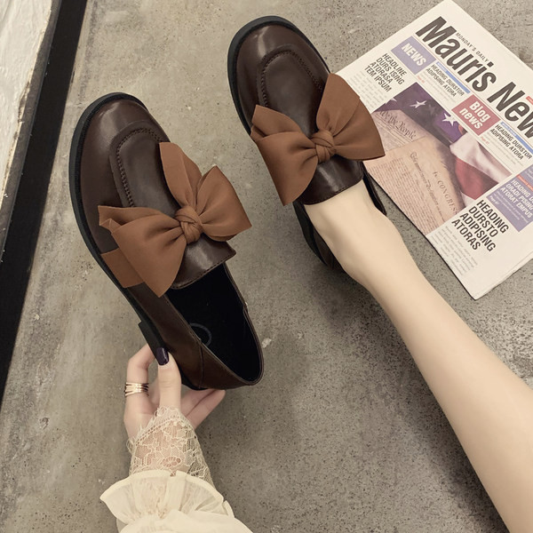 Pantofi casual dama din piele cu panglica