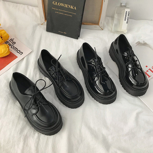 Pantofi casual dama din piele ecologica cu sireturi de culoare neagra