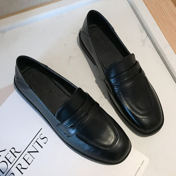 Sieviešu ikdienas apavi melnā un brūnā krāsā