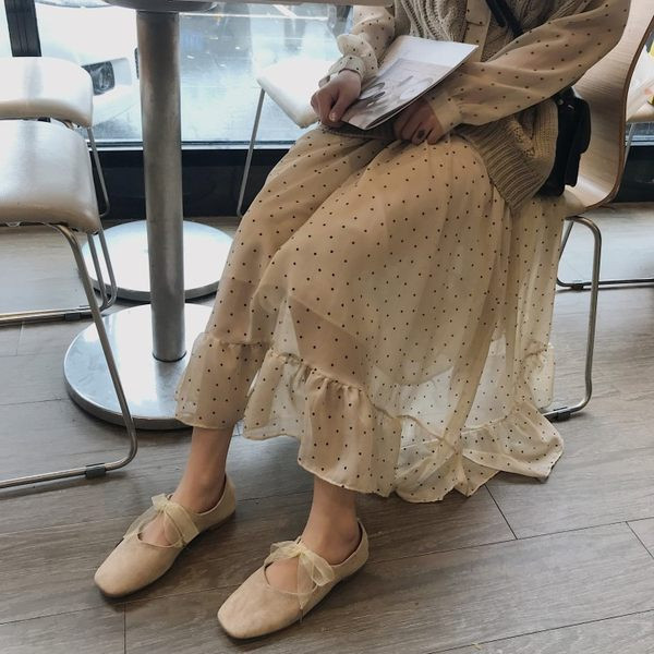 Ikdienas apaļas kurpes no eko zamšādas ar tilla mežģīnēm