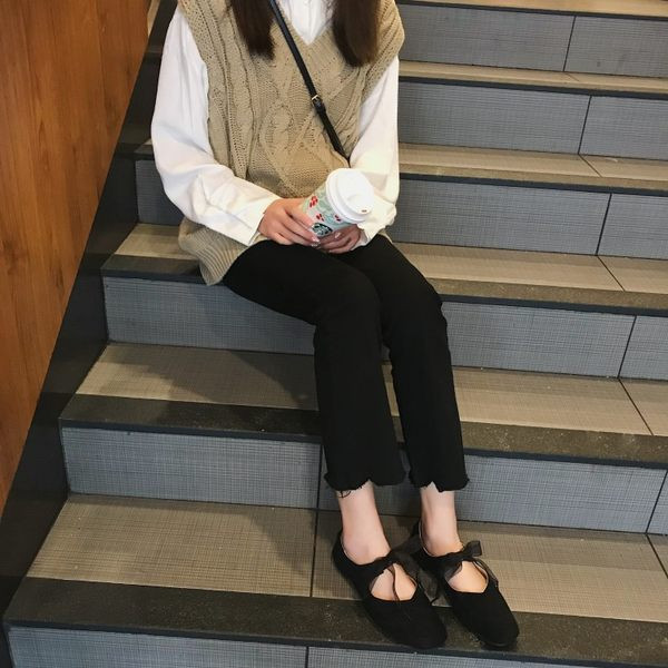 Ikdienas apaļas kurpes no eko zamšādas ar tilla mežģīnēm