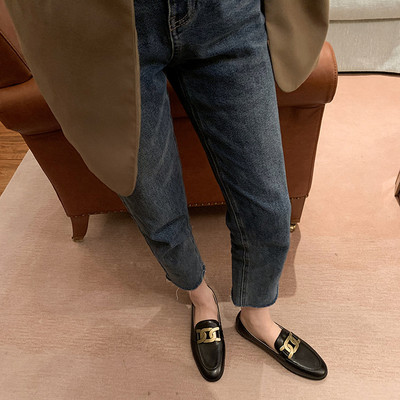 Ikdienas sieviešu apavi no mākslīgās ādas - divi modeļi