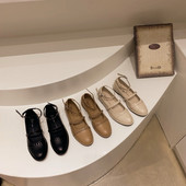 Ikdienas sieviešu ādas apavi ar sprādzi - plakanu zoli