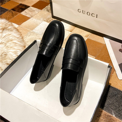 Sieviešu ikdienas ādas apavi - vairāki modeļi