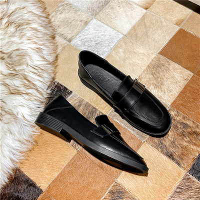 Sieviešu ikdienas ādas apavi - vairāki modeļi