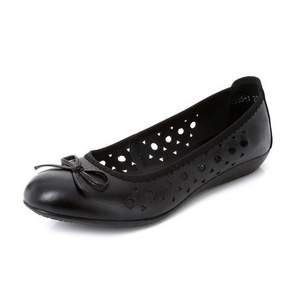 Sieviešu eko ādas apavi ar lentīti