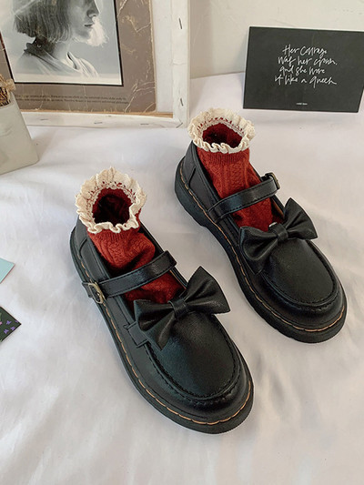 Sieviešu mākslīgās ādas apavi - divi modeļi