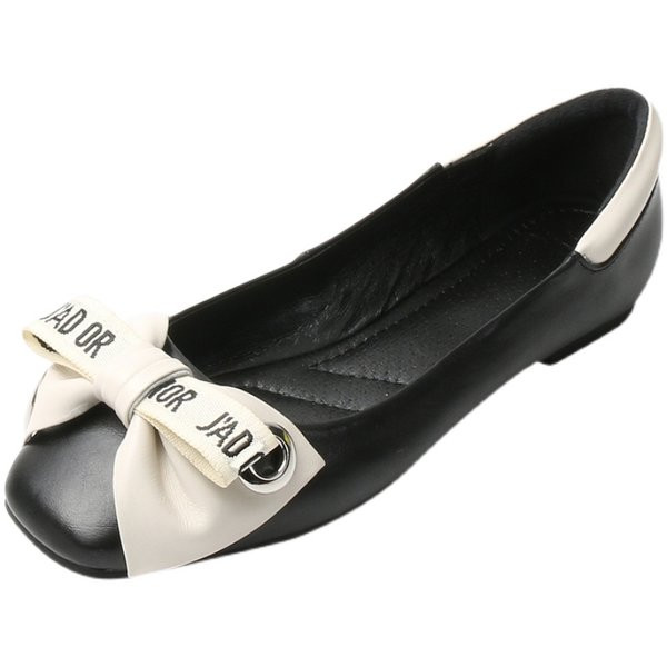 Mūsdienīgi ikdienas apavi ar lenti