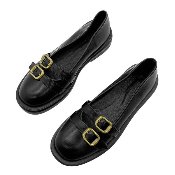 Jauns pavasara apavu modelis no eko ādas ar sprādzēm