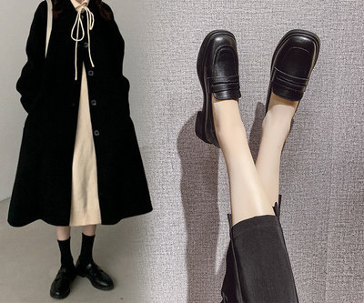 Jauns sieviešu ikdienas apavu modelis no eko ādas melnā krāsā