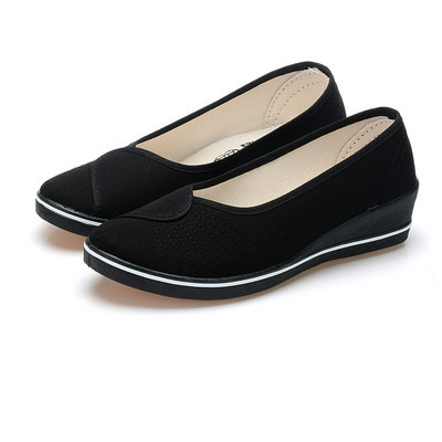 Moteriški drobiniai platforminiai batai