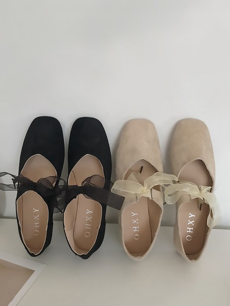 Sieviešu ikdienas apavi no eko zamšādas ar tillu