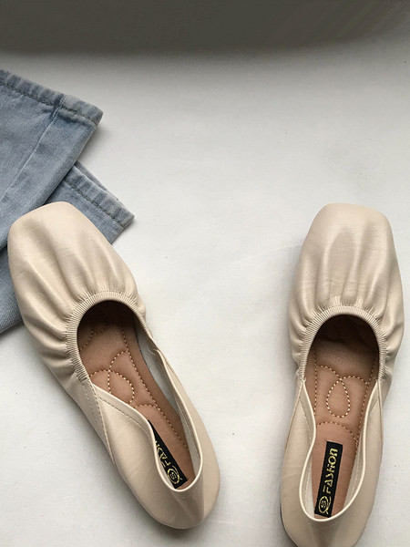 Sieviešu ādas apavi vairākās krāsās