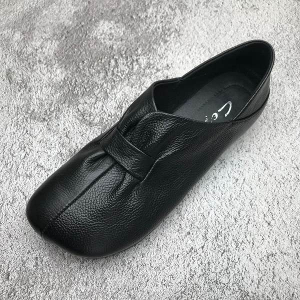 Sieviešu apavi no eko ādas divās krāsās