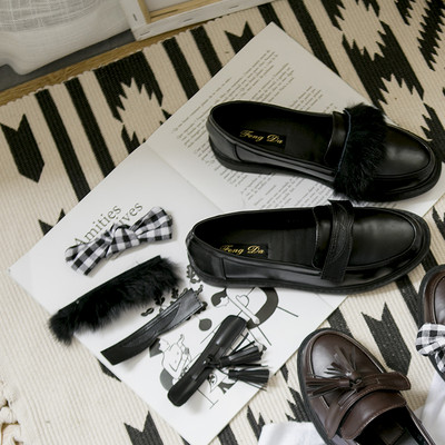 Ikdienas eko ādas mokasīni ar velcro un dažādiem 3D elementiem