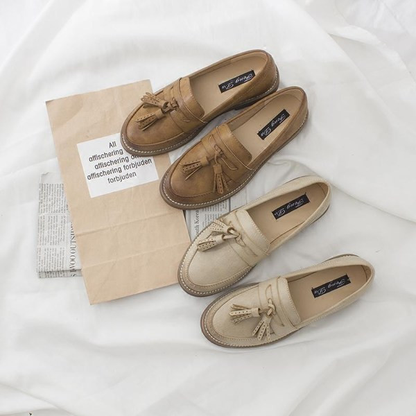 Ikdienas eko ādas apavi ar pušķiem