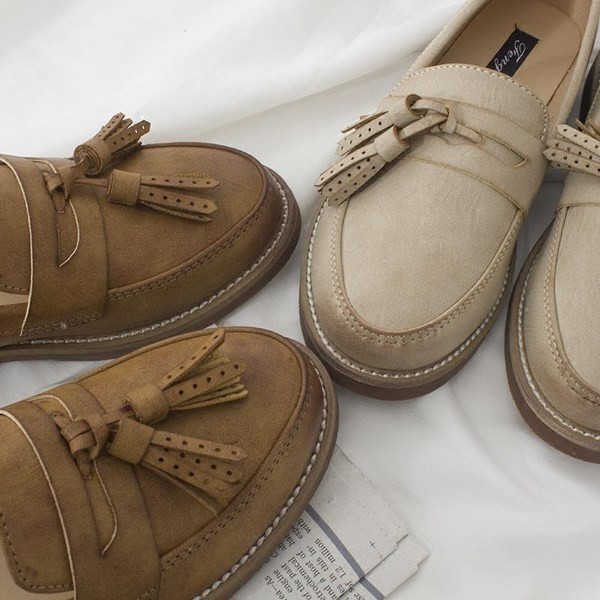 Ikdienas eko ādas apavi ar pušķiem