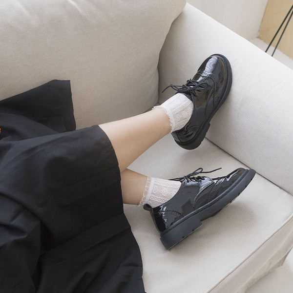 Έκο δερμάτινα παπούτσια με κορδόνια για γυναίκες