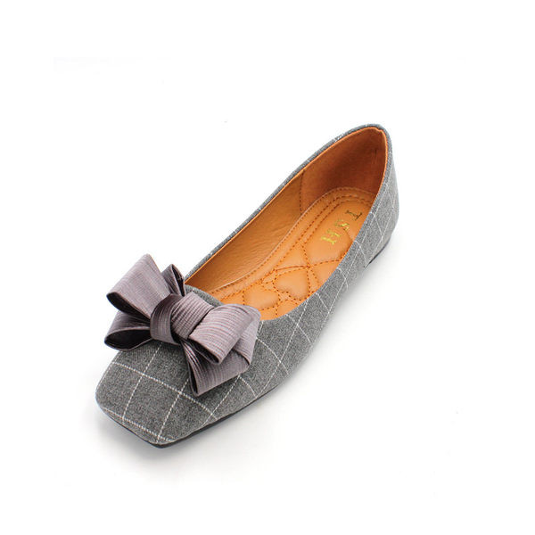 Modern női kockás cipő szalaggal