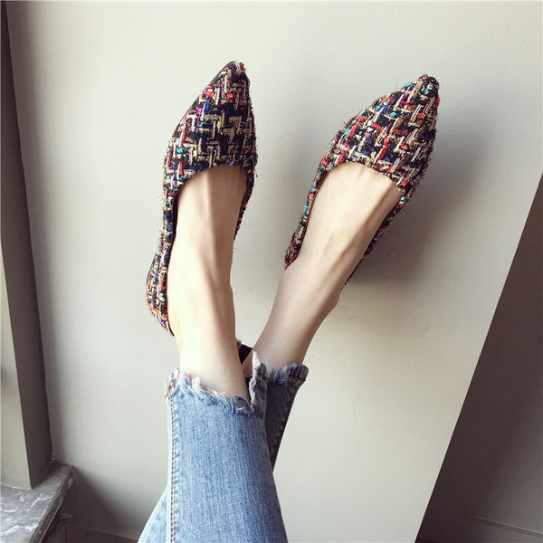 Sieviešu ikdienas tekstila apavi - smails modelis