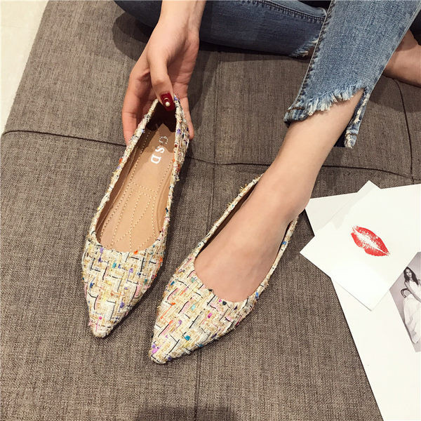 Sieviešu ikdienas tekstila apavi - smails modelis