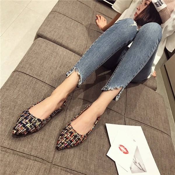 Sieviešu ikdienas tekstila apavi - smails modelis