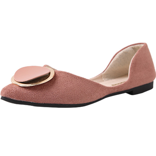 Sieviešu smailas zamšādas kurpes ar 3D elementu