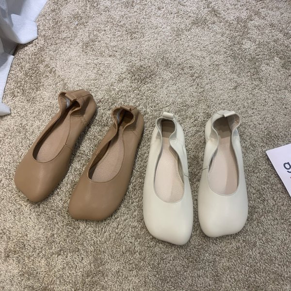 Ikdienas sieviešu ādas apavi ar plakanu zoli - vairākas krāsas