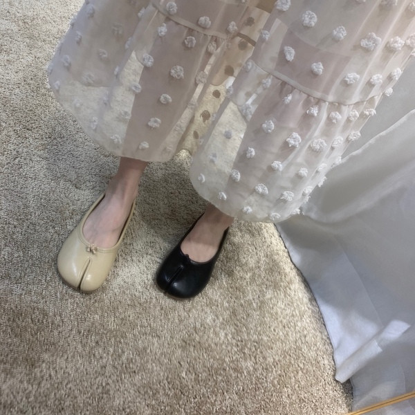 Jauns ādas ikdienas apavu modelis vairākās krāsās