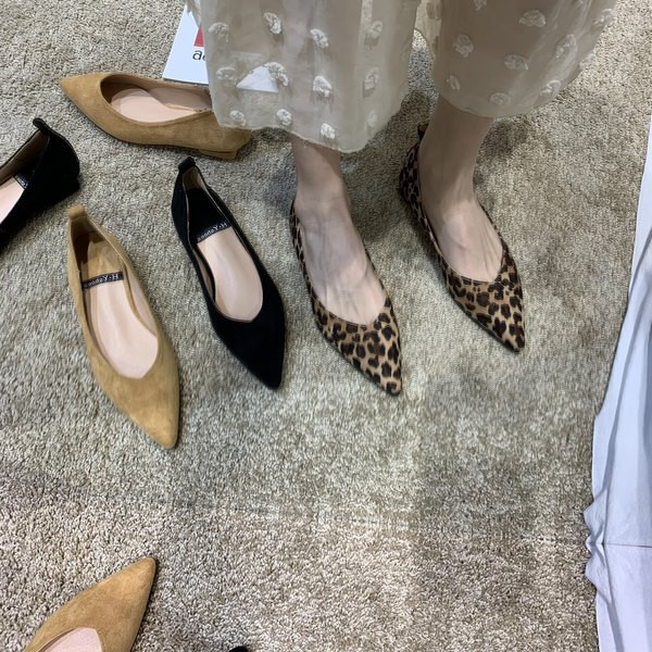 Pantofi moderni de dama cu talpa plate - mai multe culori