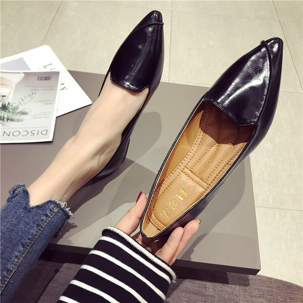 Sieviešu ikdienas ādas apavi - smails modelis