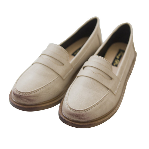 Ikdienas mokasīni no eko ādas vienkārša modeļa