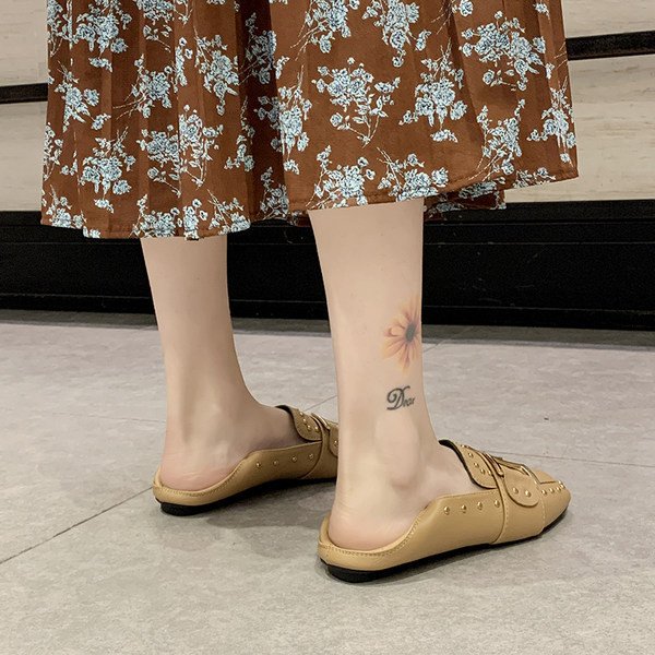 Sieviešu ikdienas apavi ar mākslīgās ādas cilpām