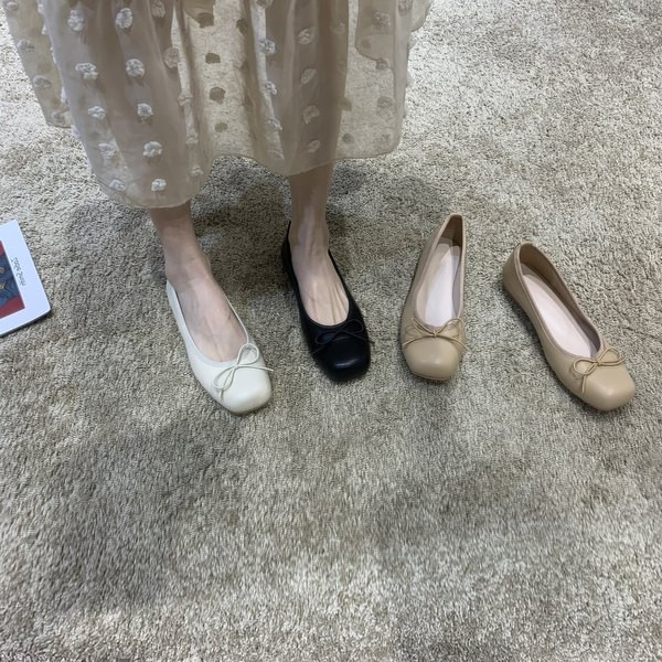 Jauns sieviešu apavu modelis ar lentīti - mākslīgā āda vairākās krāsās