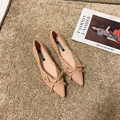 Ikdienas sieviešu apavu smails modelis - ar šņorēm