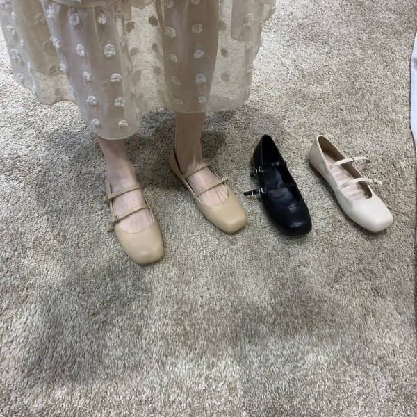 Sieviešu ikdienas apavi ar lencēm un sprādzi vairākās krāsās