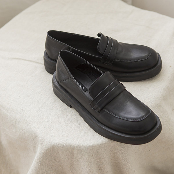 Ikdienas apavi no tīras eko ādas