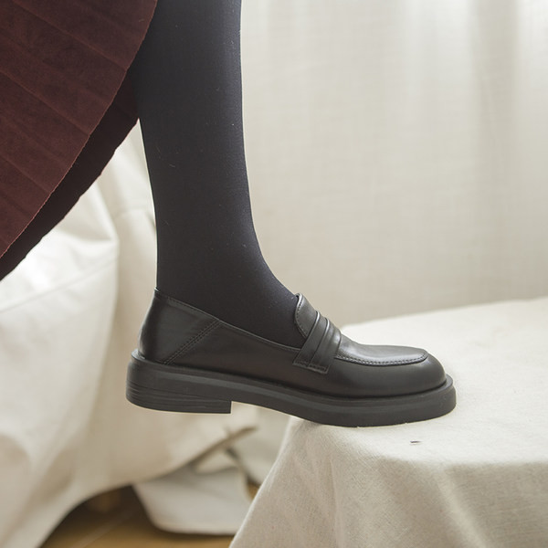 Ikdienas apavi no tīras eko ādas