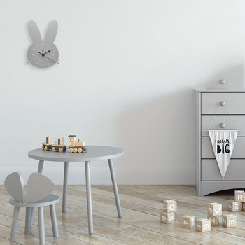 Σύγχρονο ξύλινο ρολόι τοίχου σε σχήμα κουνελιού