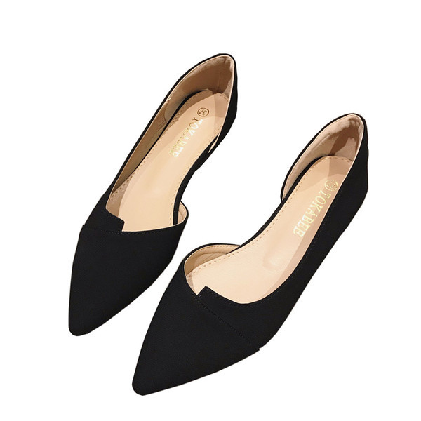 Sieviešu ikdienas apavi - smails modelis divās krāsās