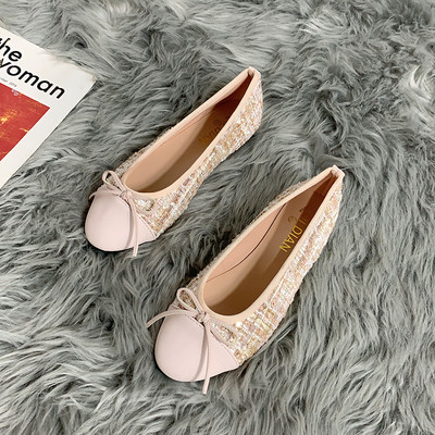 Sieviešu noapaļotas kurpes ar lenti