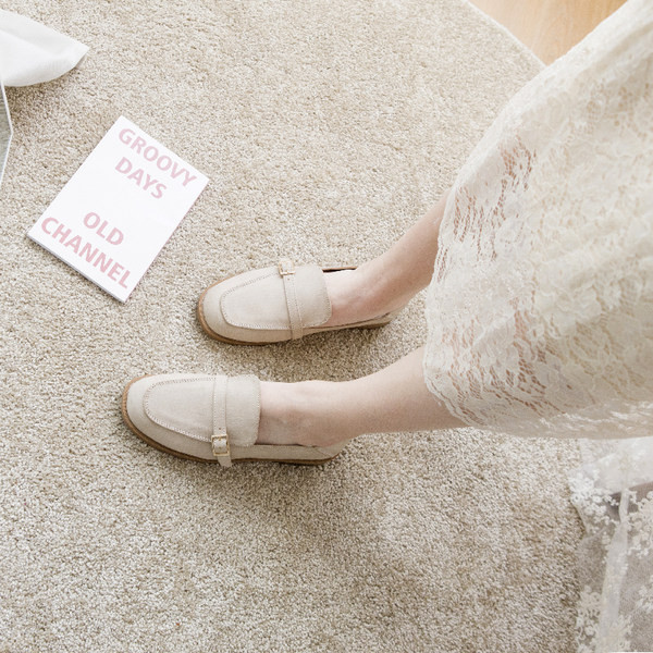 Ikdienas mokasīni no eko ādas ar metāla sprādzi