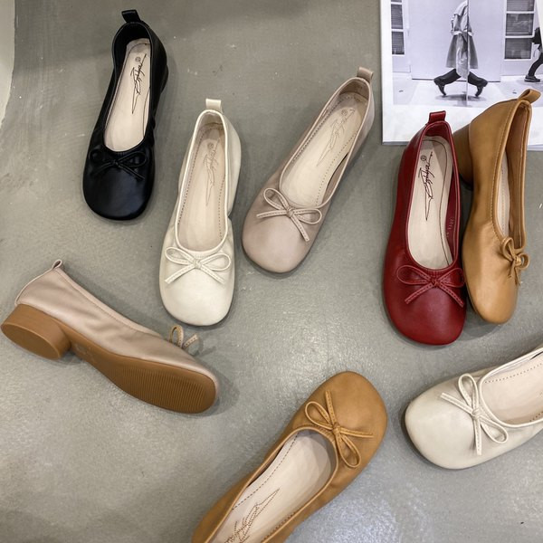 Ikdienas sieviešu apavi ar lentīti vairākās krāsās - mākslīgā āda