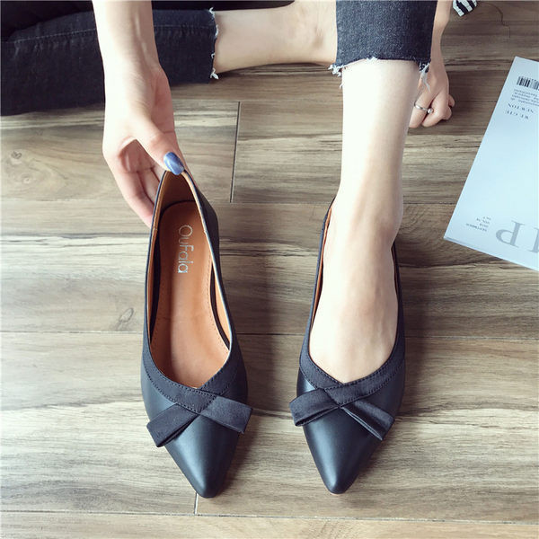 Pantofi casual dama din piele model ascutit