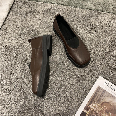 Model retro de pantofi casual dama cu talpa plate