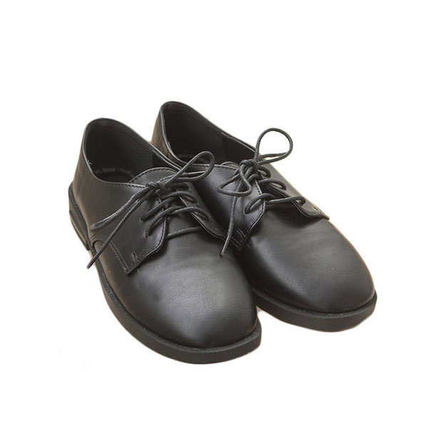 Pantofi din piele model simplu cu sireturi pentru femei