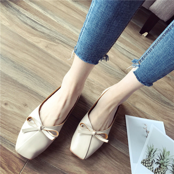 Sieviešu ikdienas ādas apavi ar lentīti piemēroti pavasarim