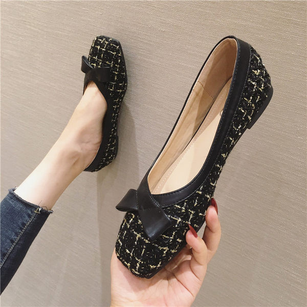 Sieviešu ikdienas apavi ar lentīti - balti un melni