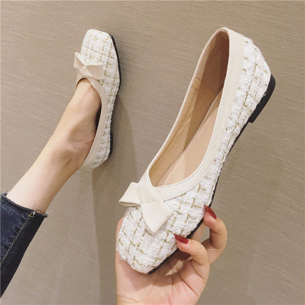 Sieviešu ikdienas apavi ar lentīti - balti un melni