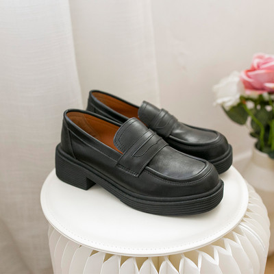 Pantofi rotunzi casual din piele ecologica model uni potriviti pentru primavara